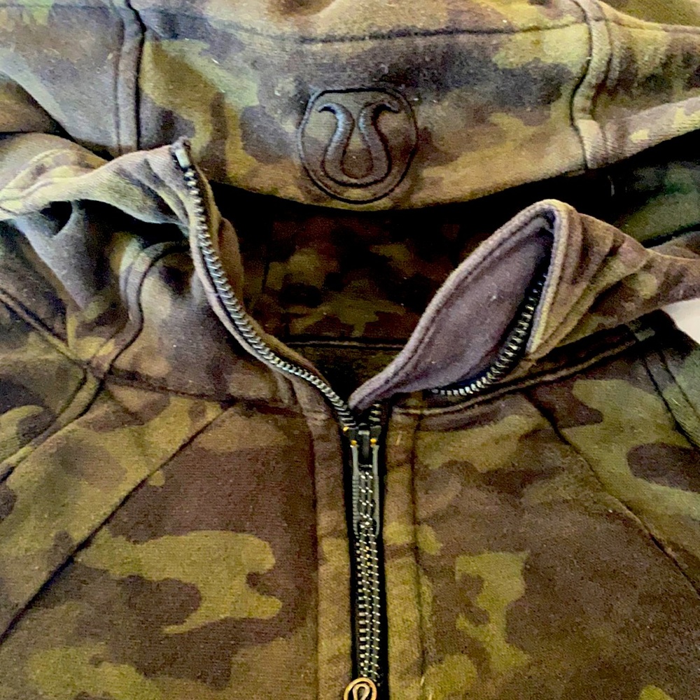 Lululemon camo suba hoodie